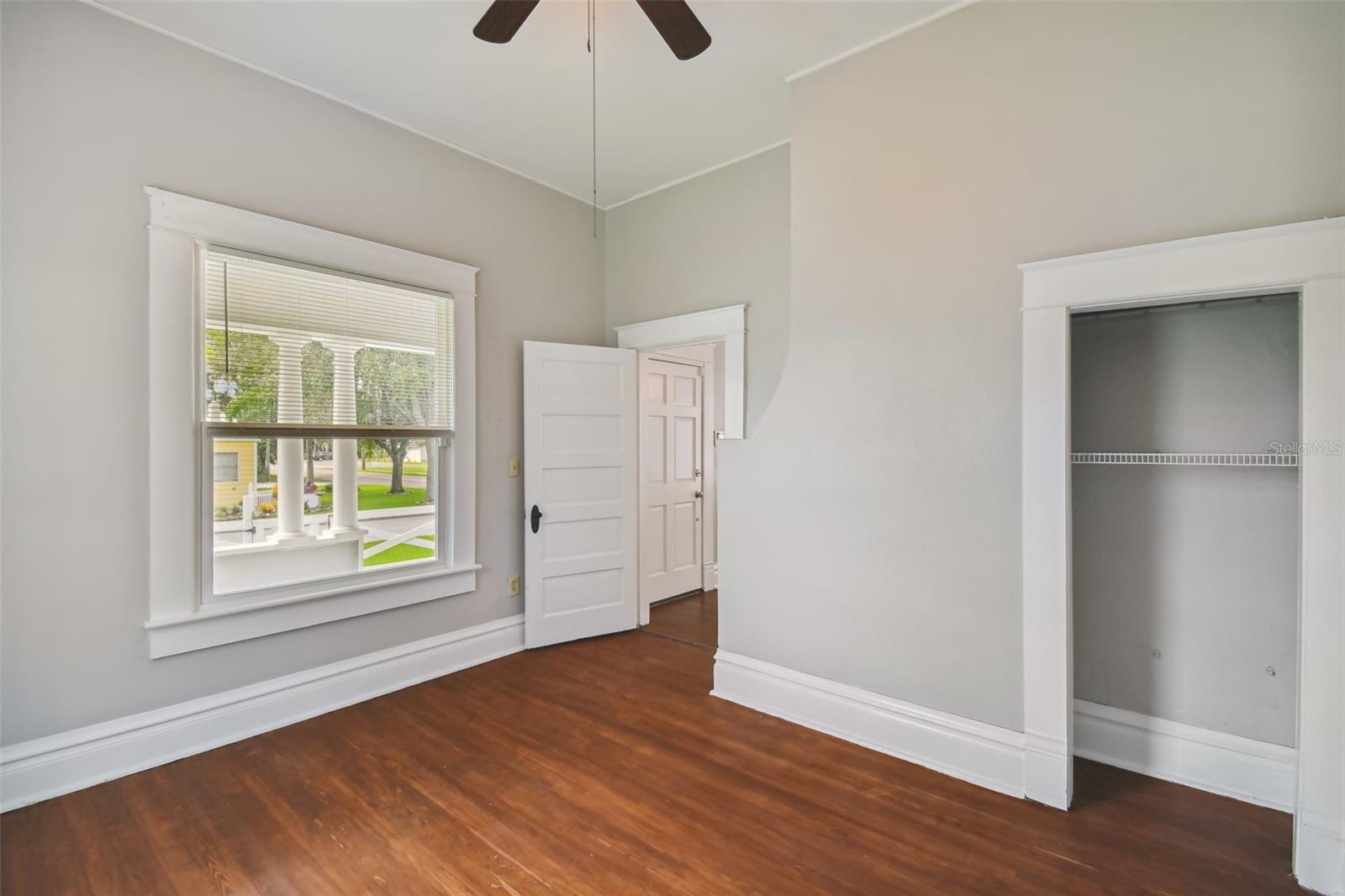 Image 22 of 49 For 38231 4th Avenue