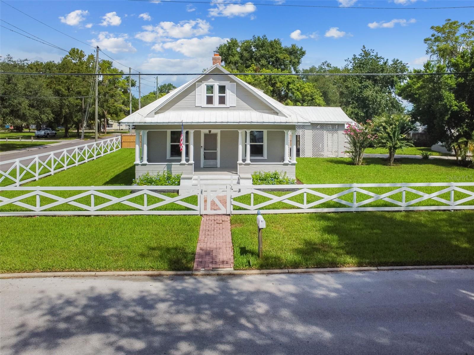 Image 6 of 49 For 38231 4th Avenue
