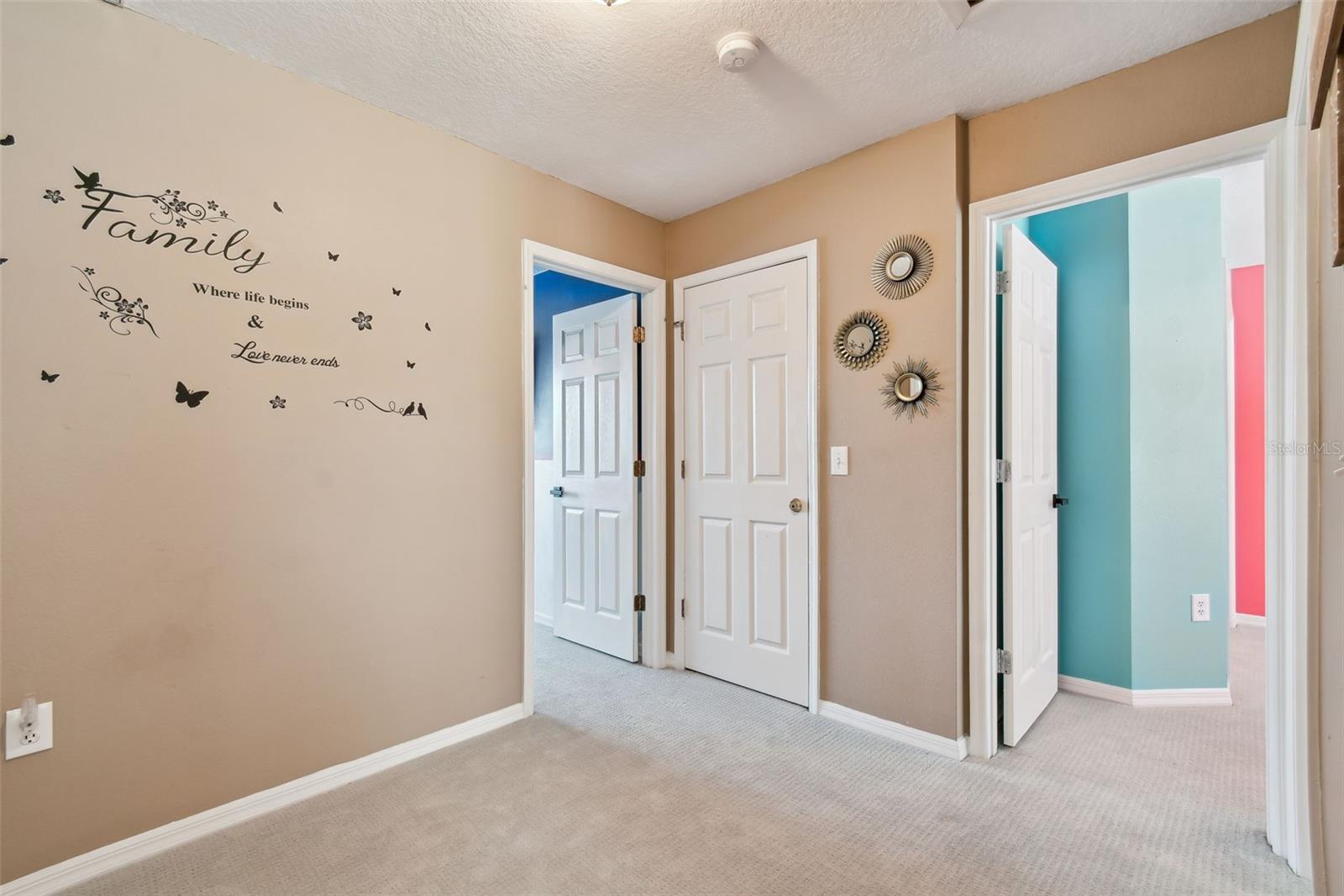Image 26 of 81 For 17737 Esprit Drive