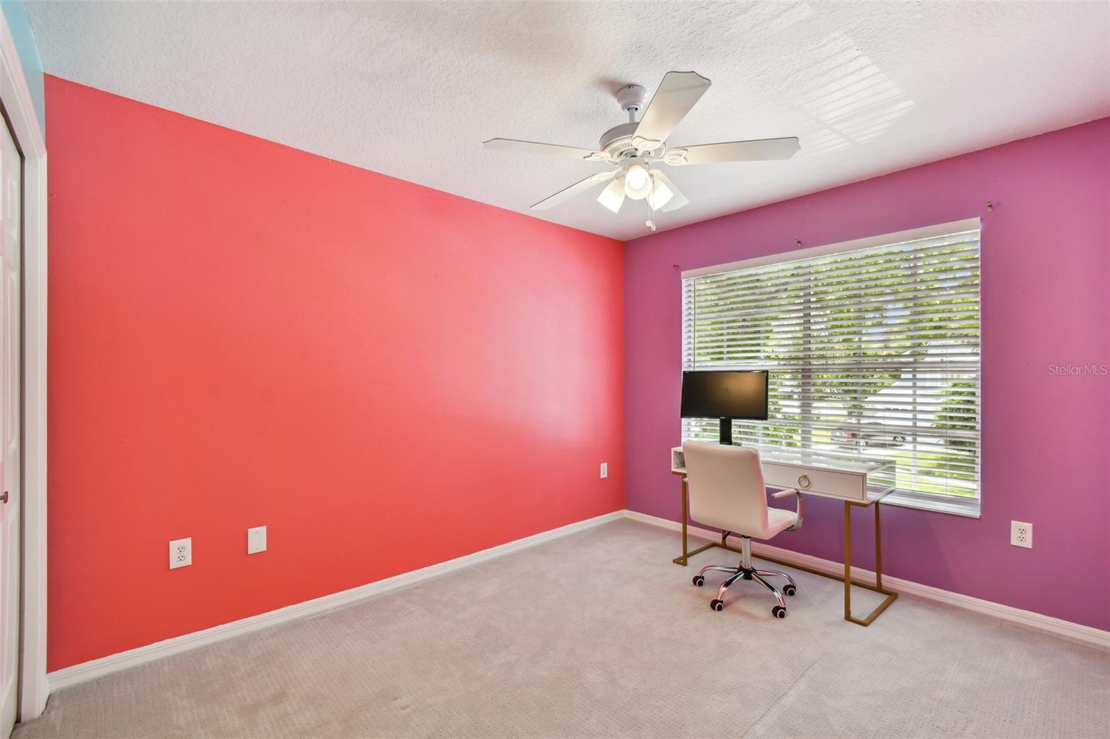 Image 32 of 81 For 17737 Esprit Drive