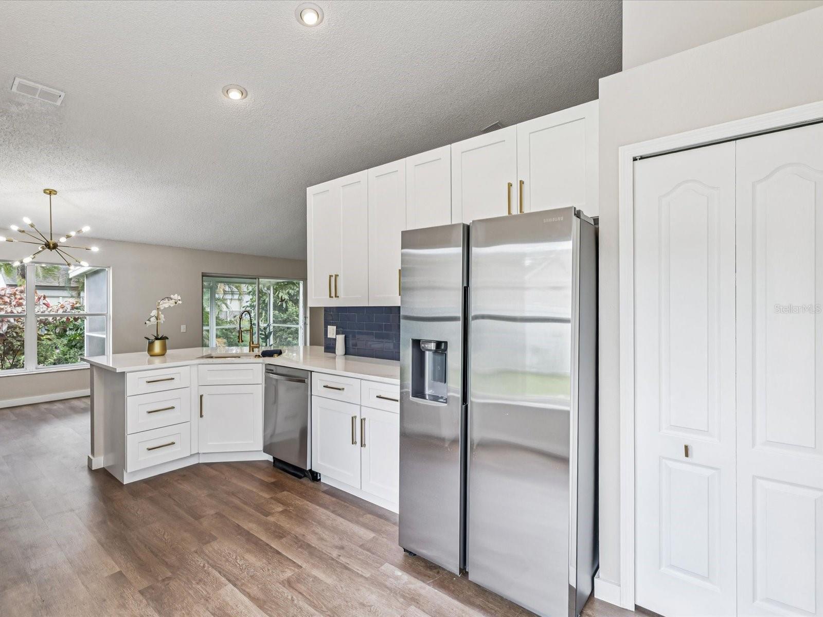 Image 26 of 41 For 26933 Carmen Place
