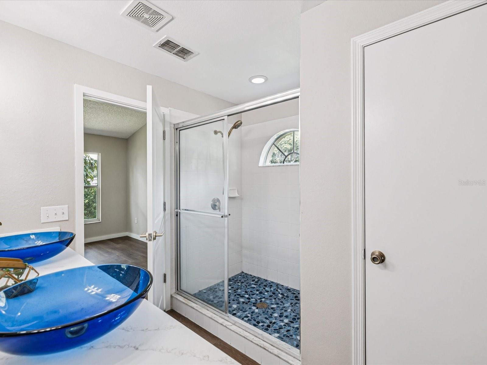 Image 31 of 41 For 26933 Carmen Place
