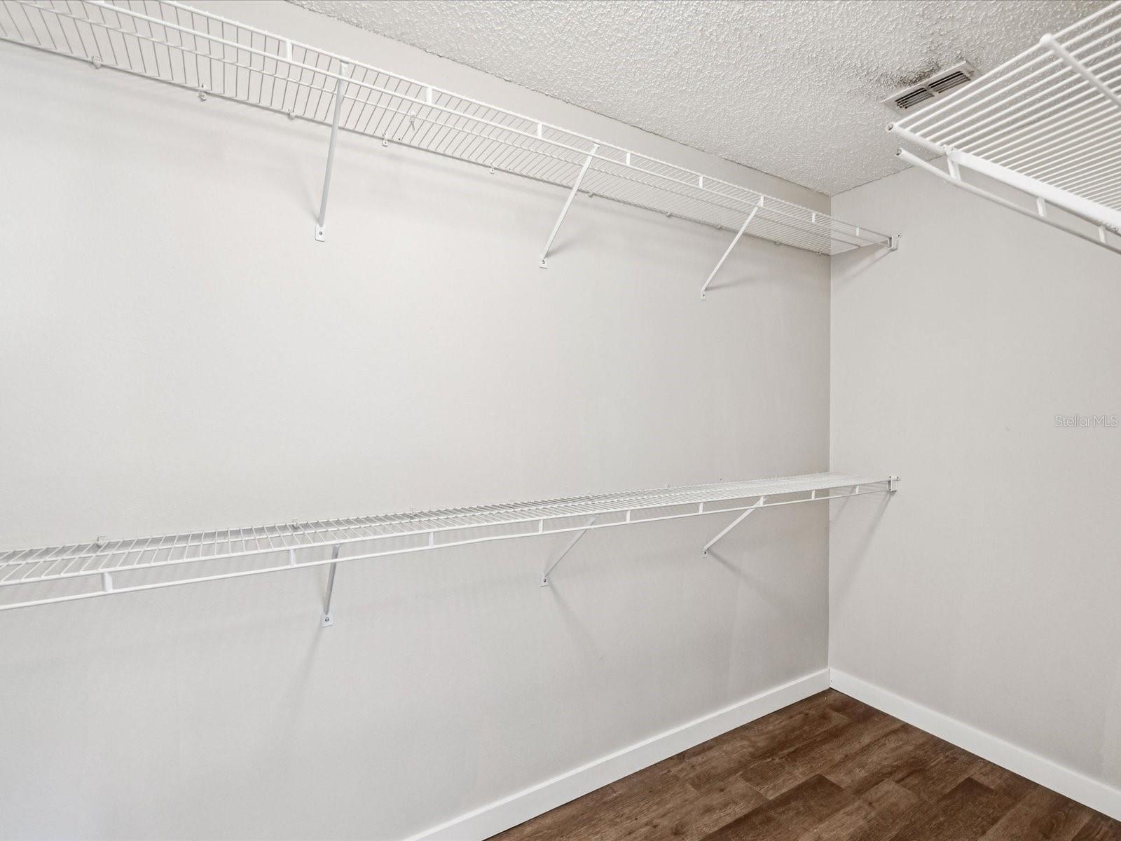 Image 33 of 41 For 26933 Carmen Place
