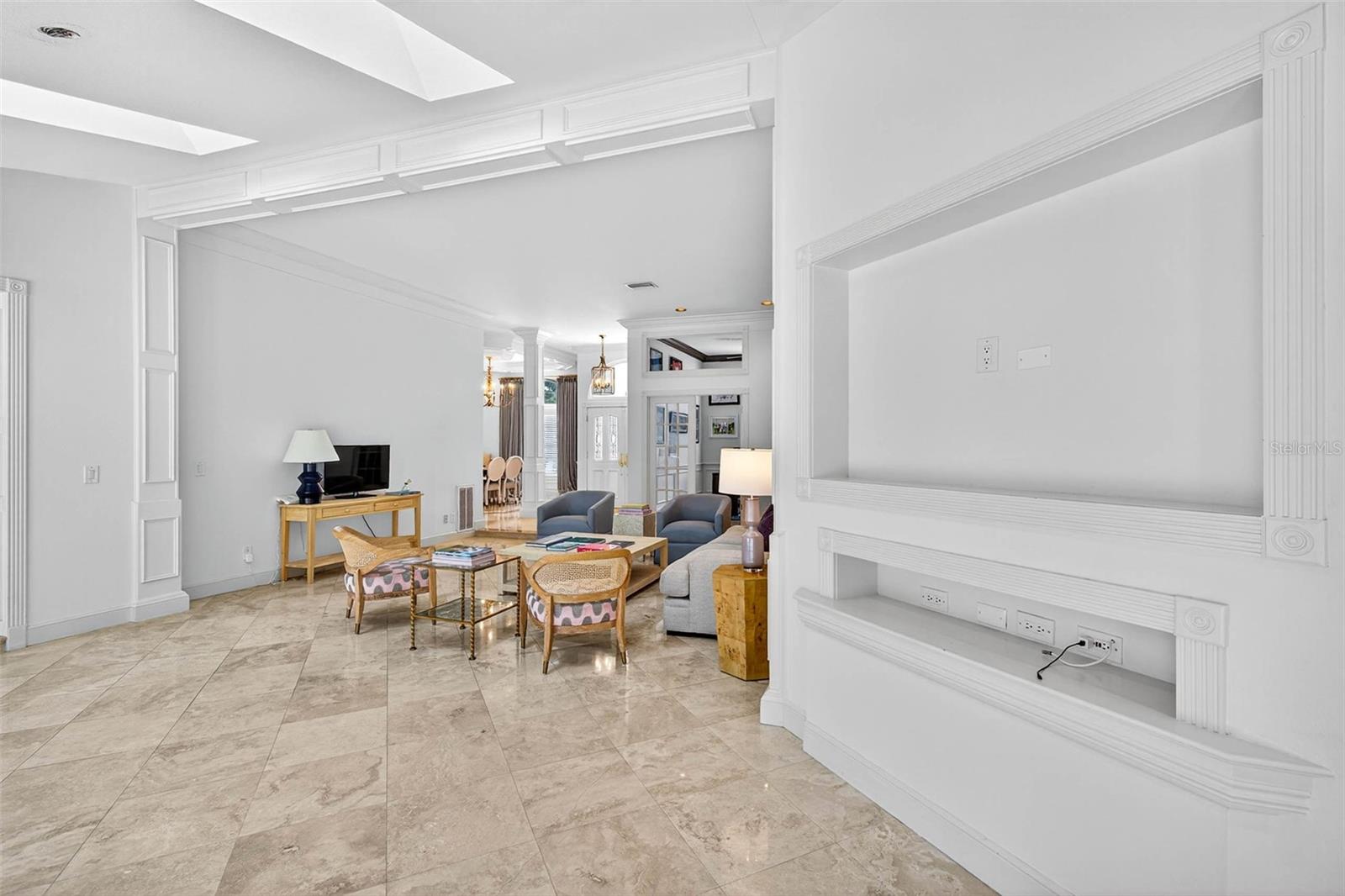 Image 15 of 73 For 3018 Geiger Court
