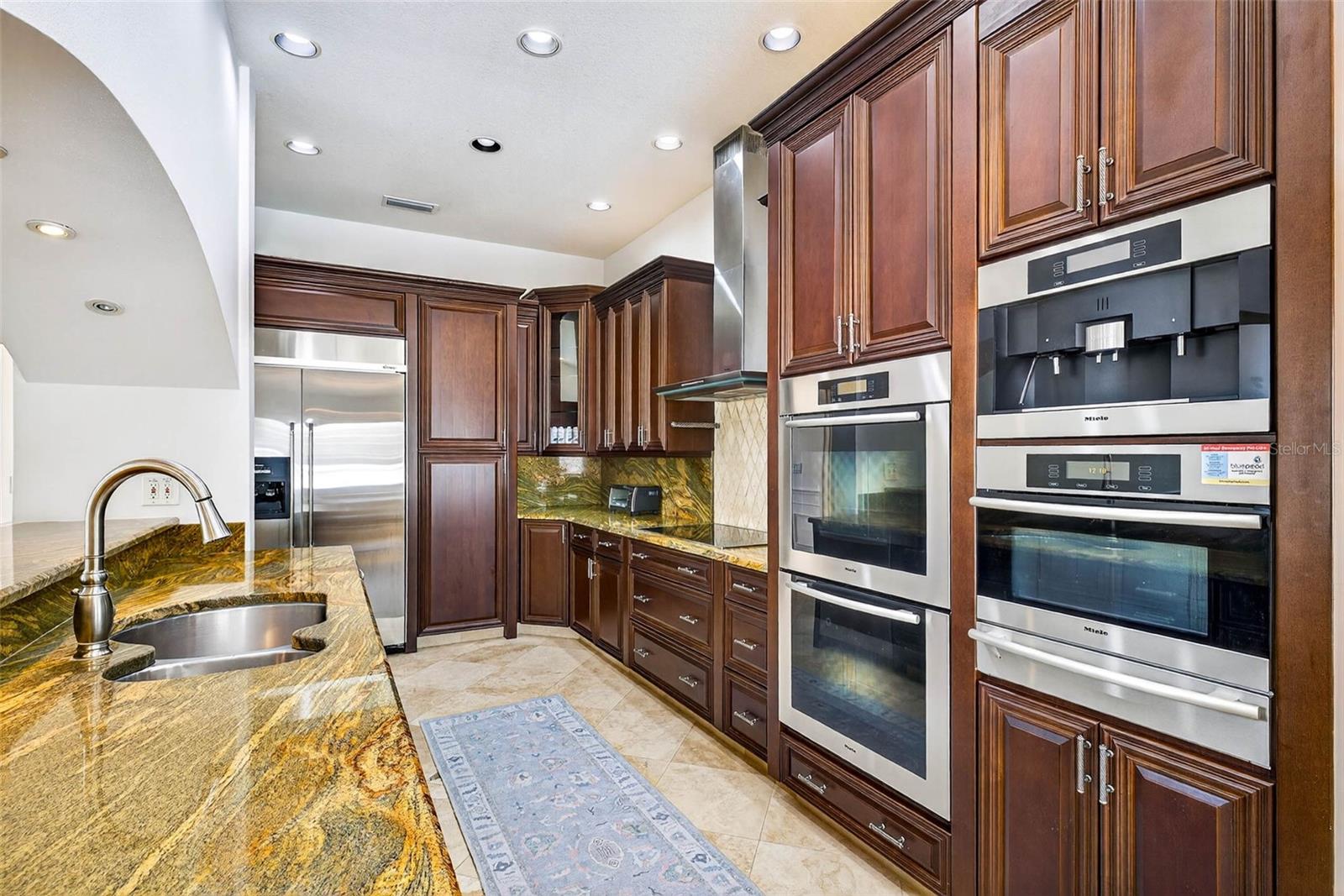 Image 28 of 73 For 3018 Geiger Court