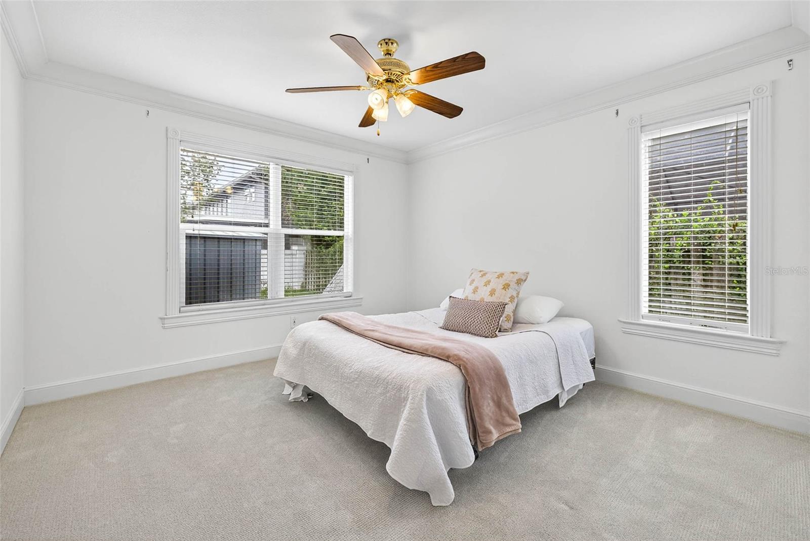 Image 39 of 73 For 3018 Geiger Court