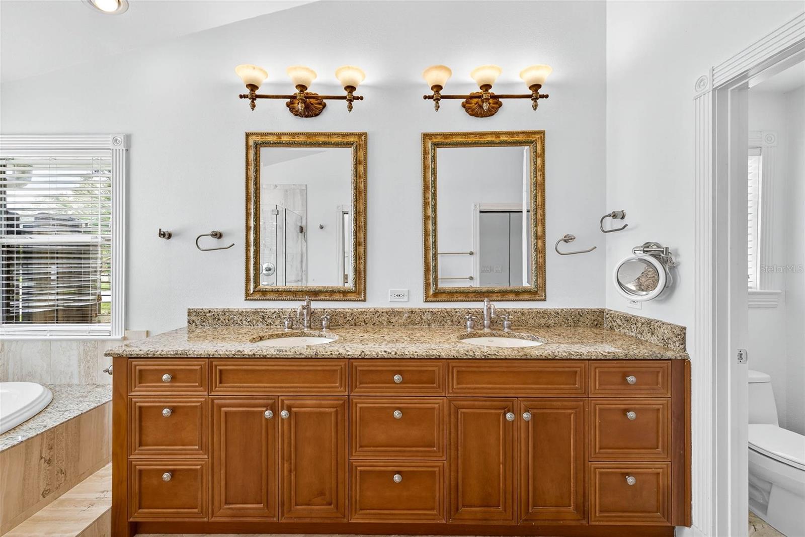 Image 49 of 73 For 3018 Geiger Court