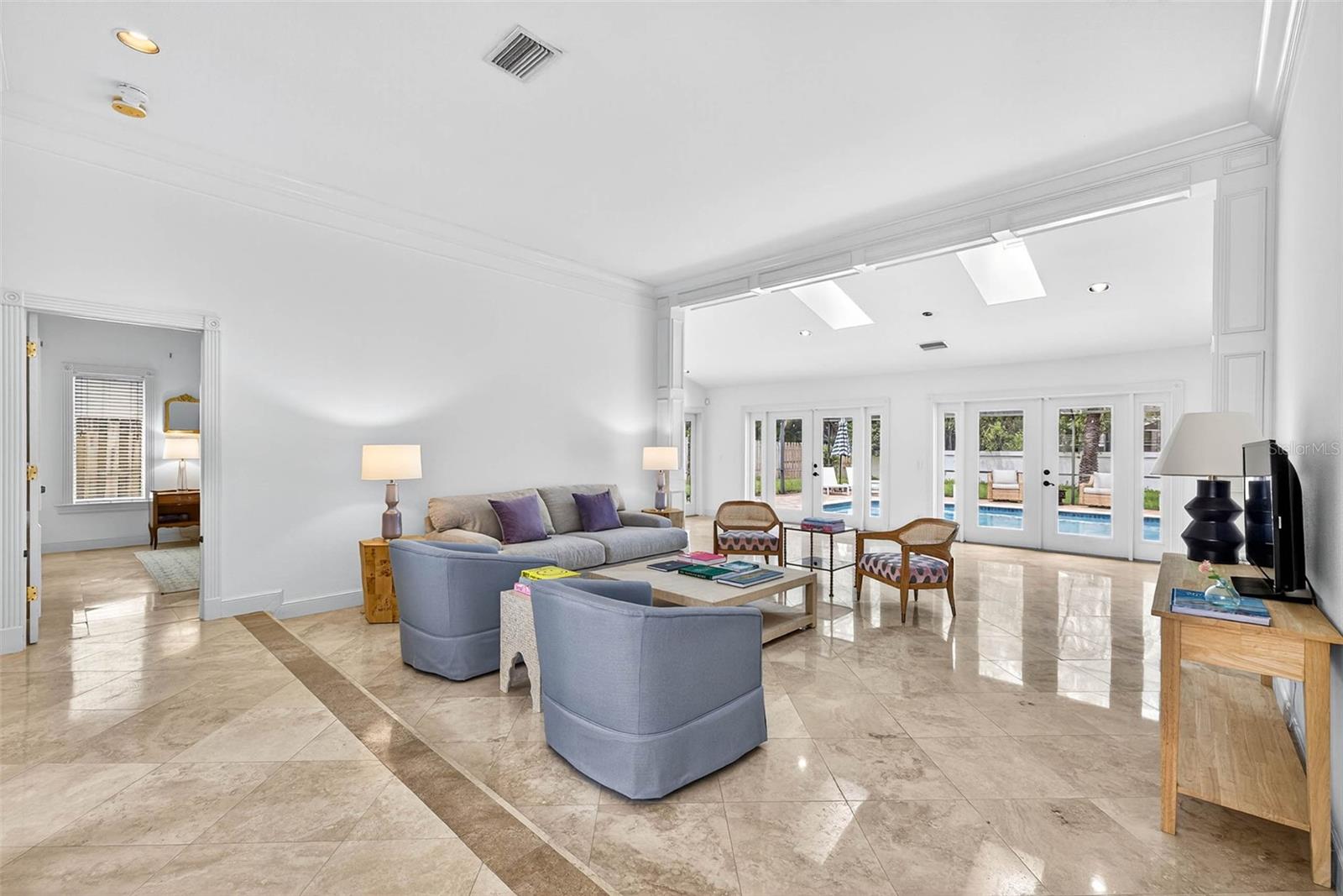 Image 7 of 73 For 3018 Geiger Court