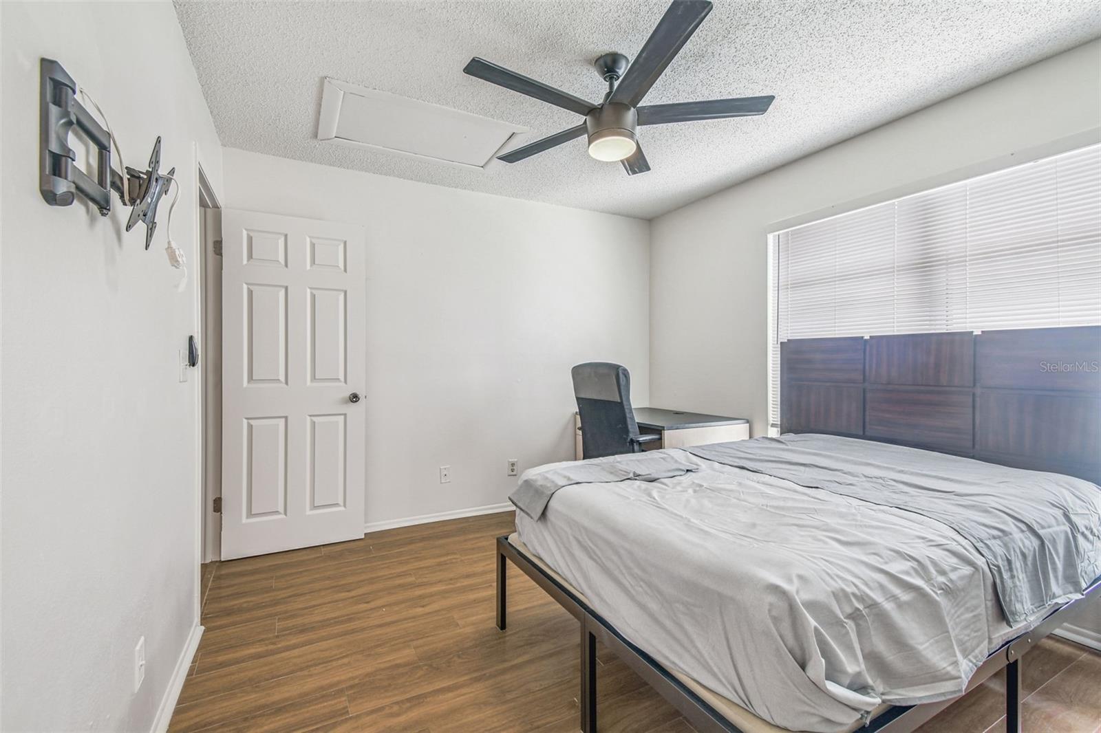 Image 24 of 27 For 5238 Sunridge Palms Drive