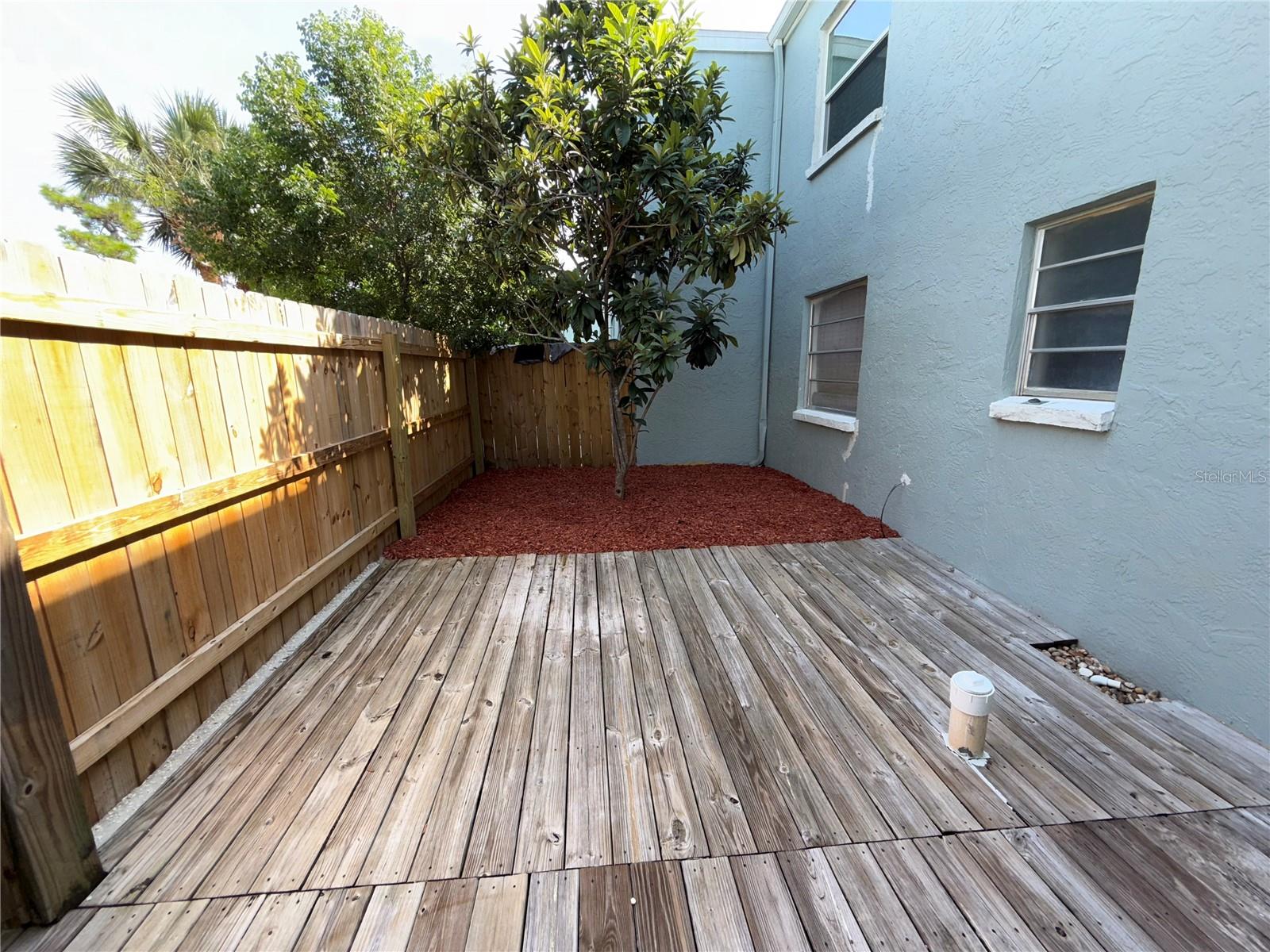 Image 11 of 27 For 14421 Americana Circle 103