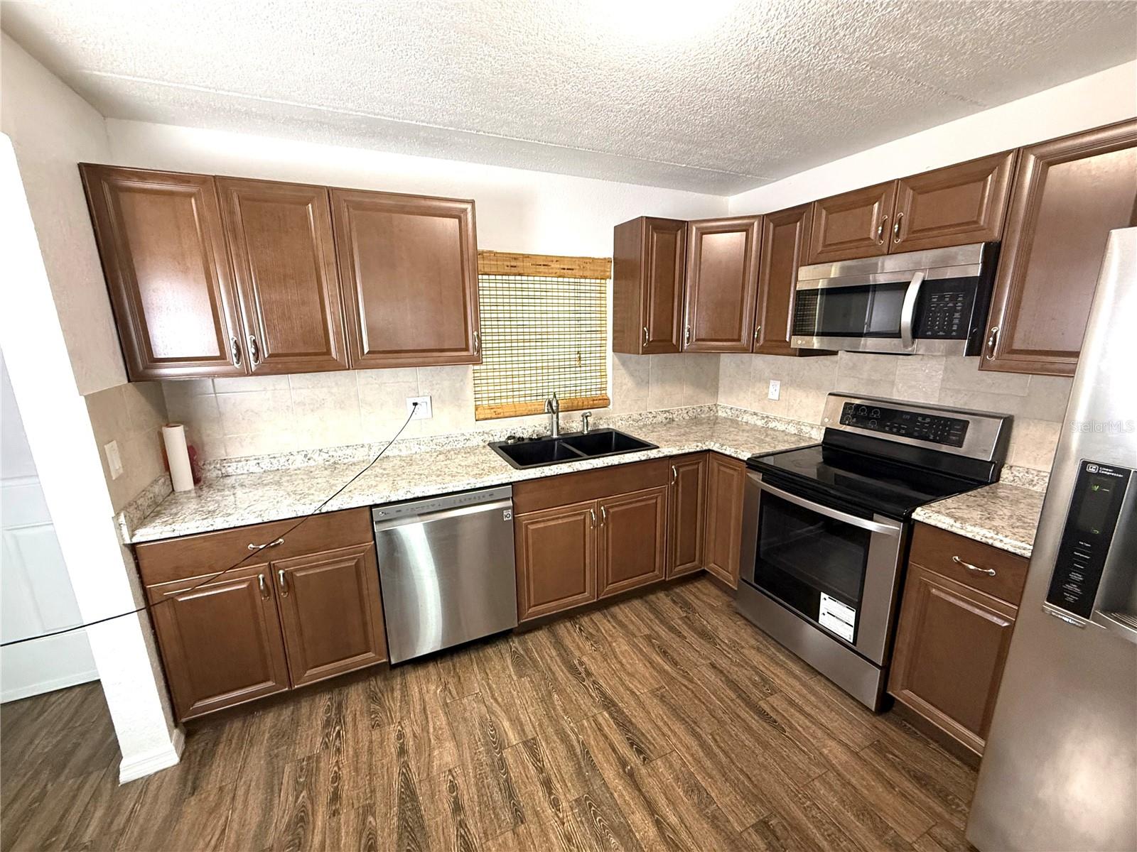 Image 2 of 27 For 14421 Americana Circle 103