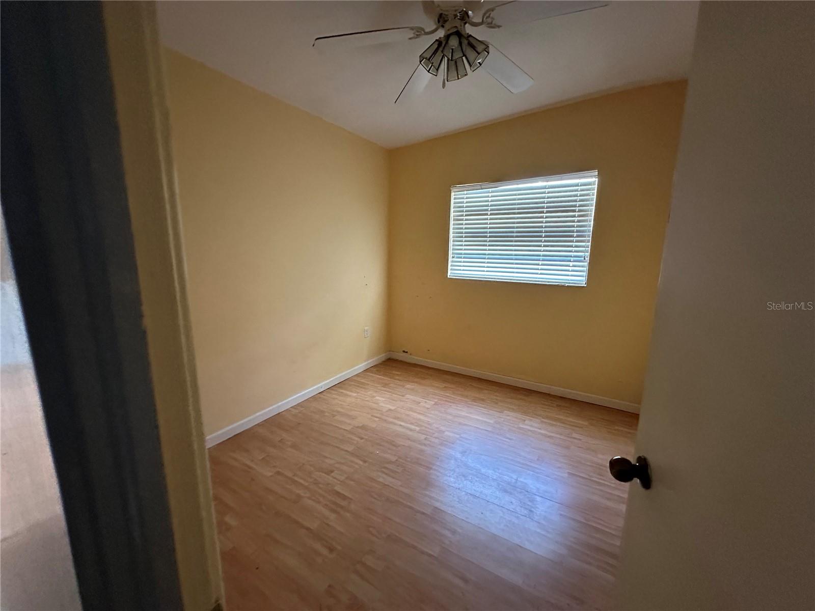 Image 12 of 16 For 1515 Lady Avenue