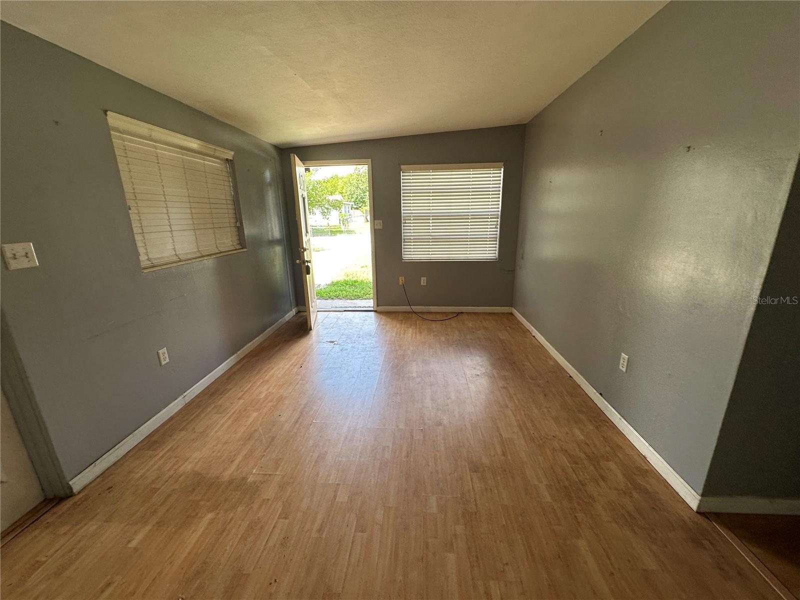 Image 8 of 16 For 1515 Lady Avenue