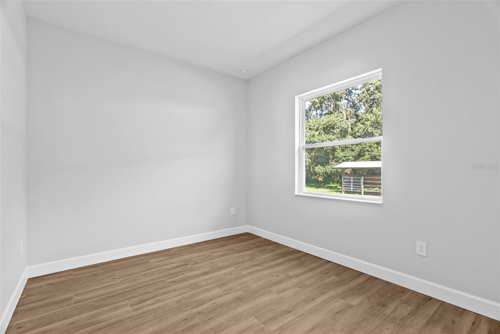 Image 30 of 61 For 13219 Newgent Road