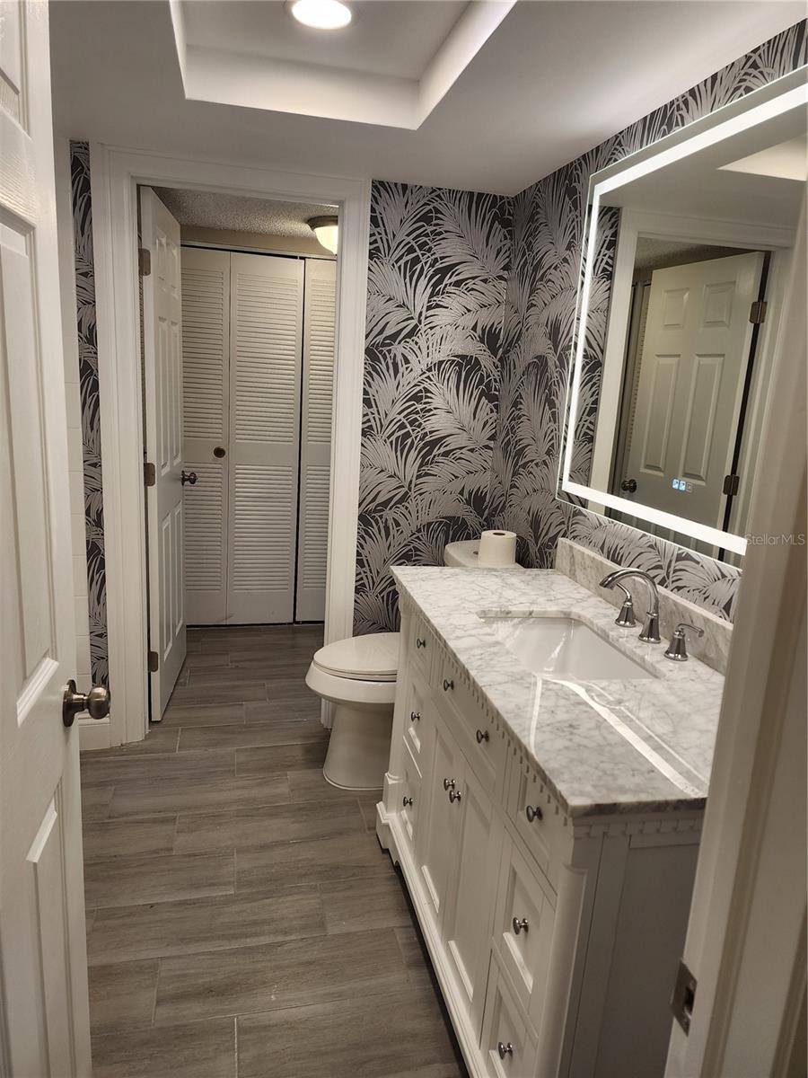 Image 11 of 47 For 4910 38th Way S 111