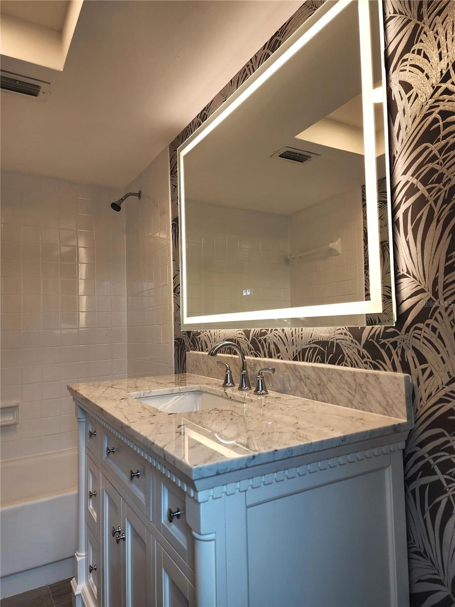 Image 31 of 47 For 4910 38th Way S 111