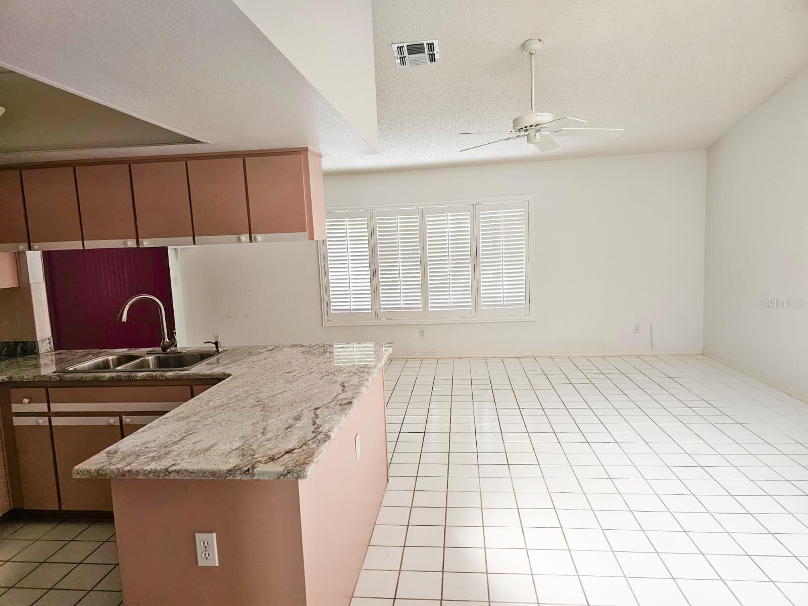 Image 3 of 18 For 10186 Sleepy Willow Court