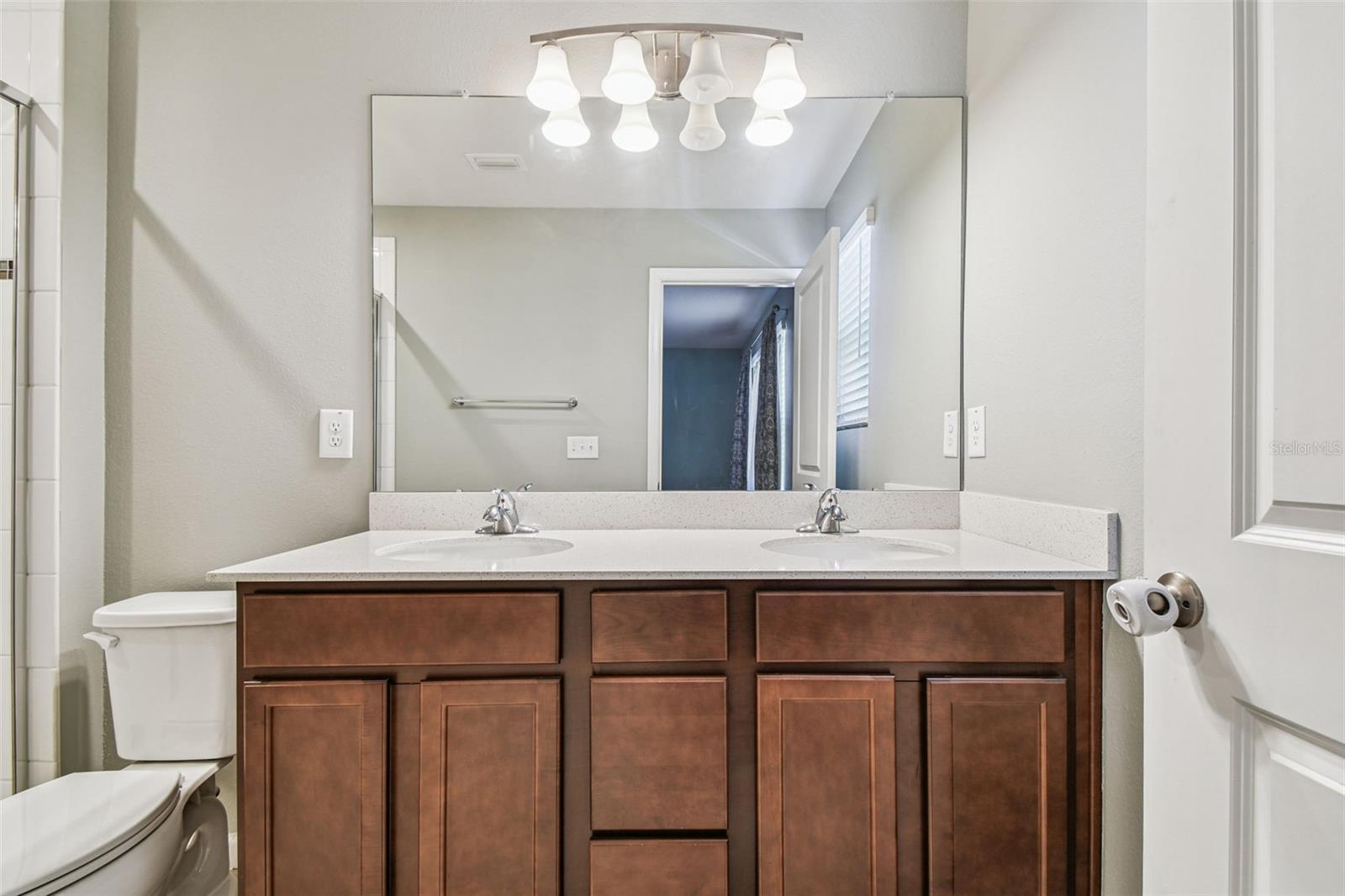 Image 34 of 90 For 2409 Hearth Drive