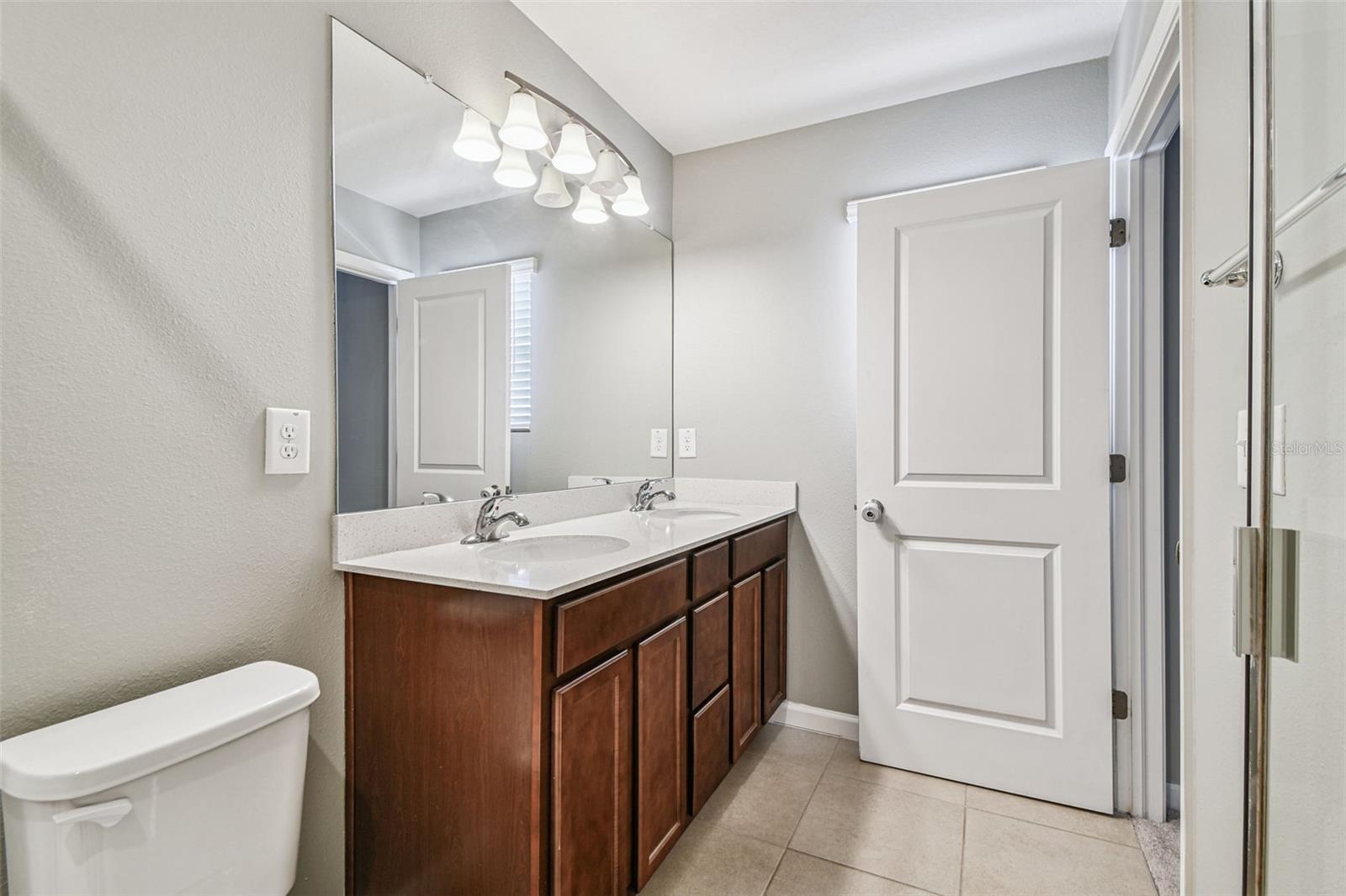 Image 36 of 90 For 2409 Hearth Drive