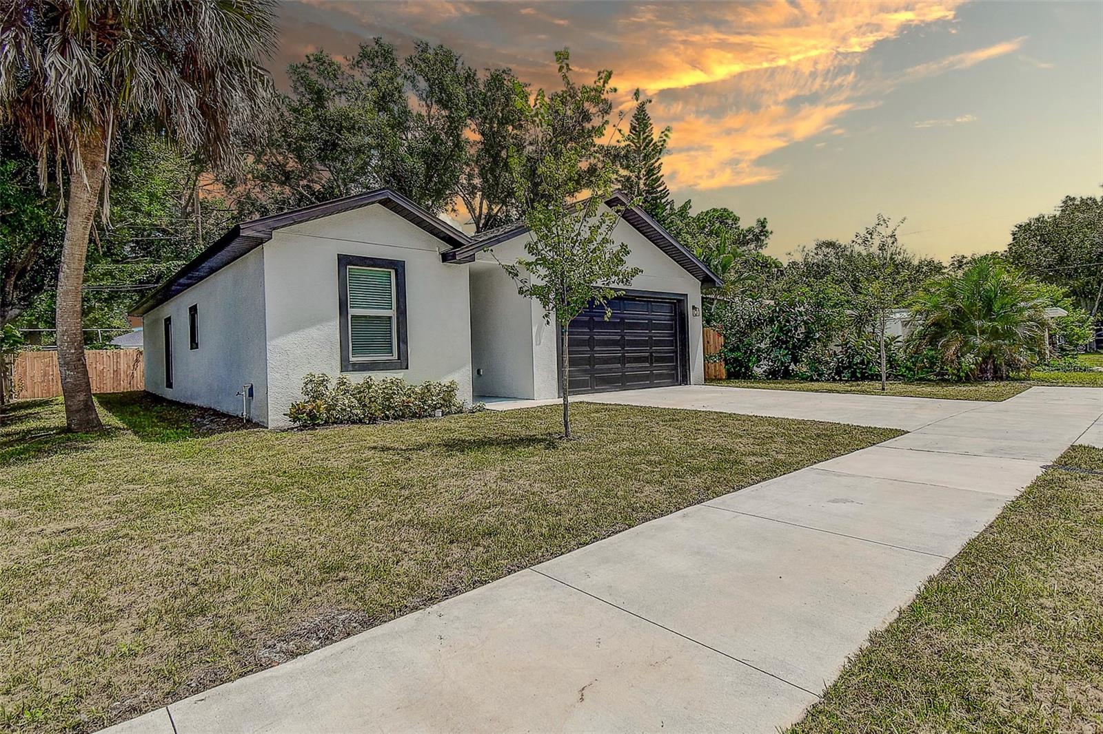 Image 2 of 38 For 5105 68th Way N