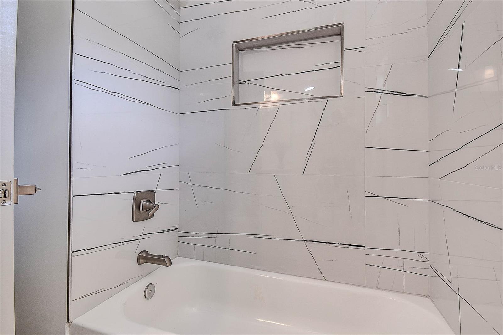 Image 26 of 38 For 5105 68th Way N