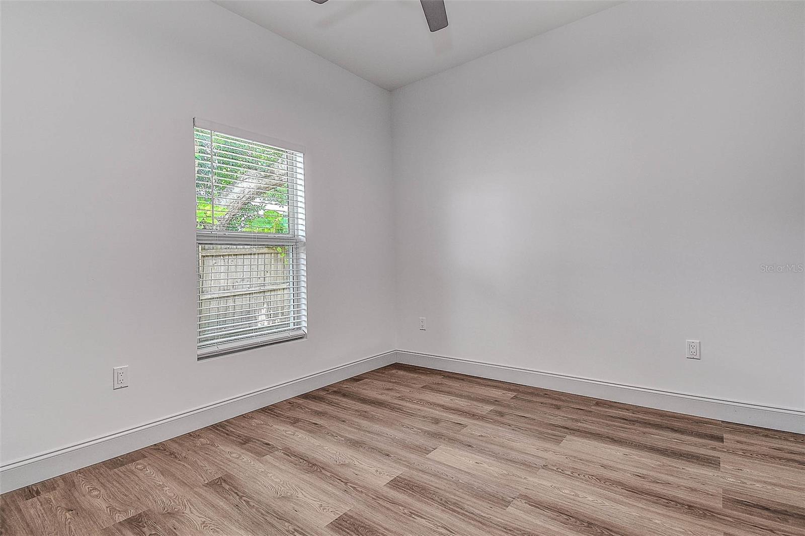 Image 29 of 38 For 5105 68th Way N
