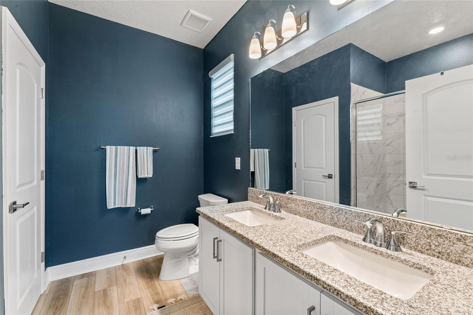 Image 20 of 31 For 9368 Sandy Bluffs Circle