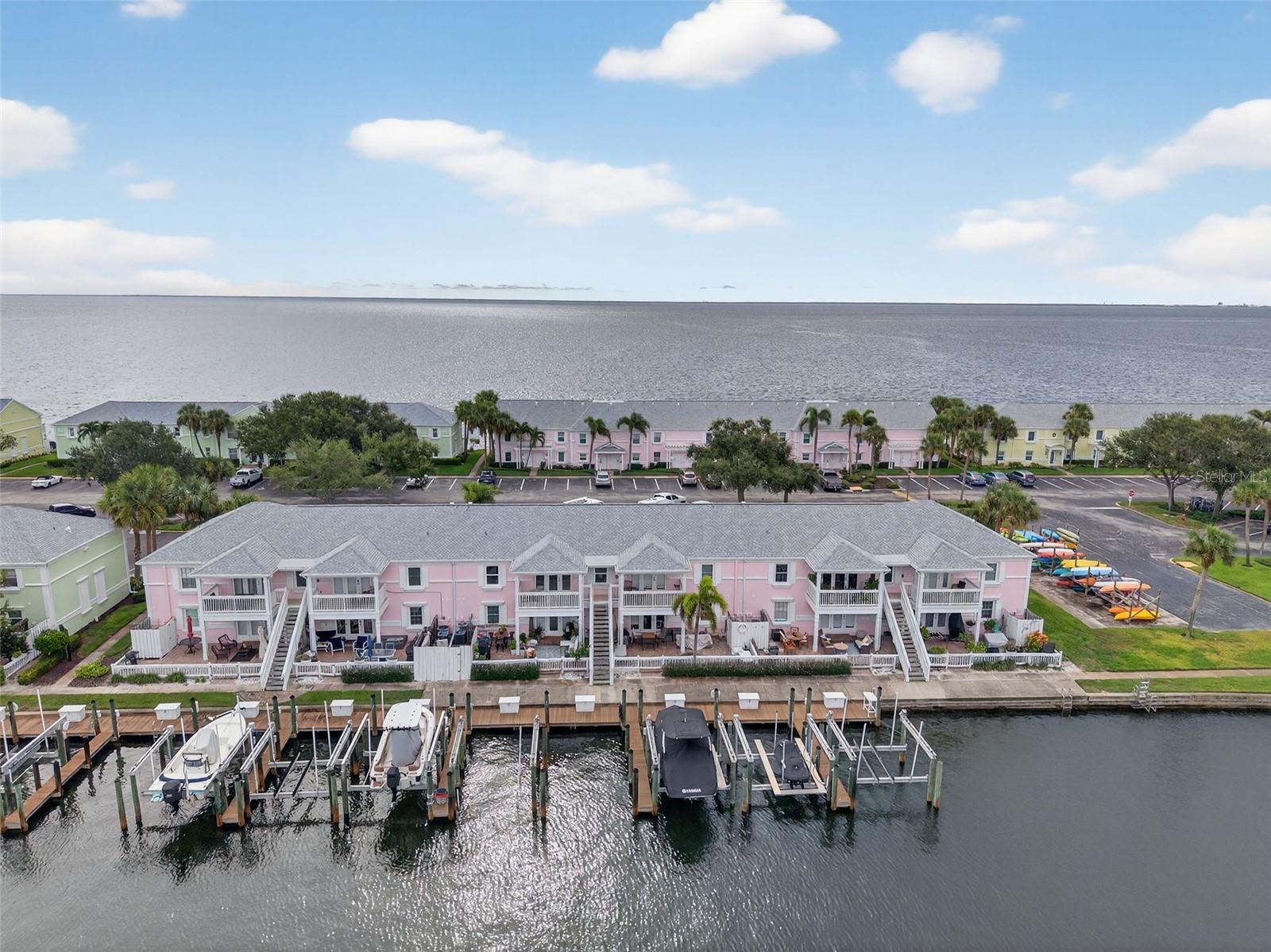 Details for 5175 Coquina Key Drive Se D, ST PETERSBURG, FL 33705