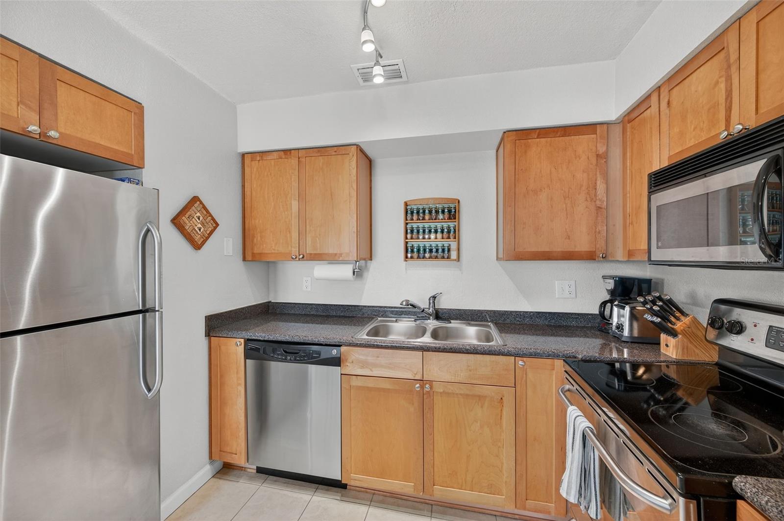 Image 13 of 56 For 5175 Coquina Key Drive Se D