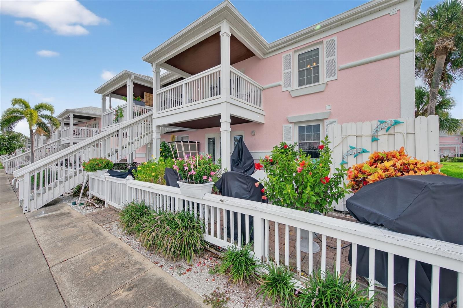 Image 28 of 56 For 5175 Coquina Key Drive Se D