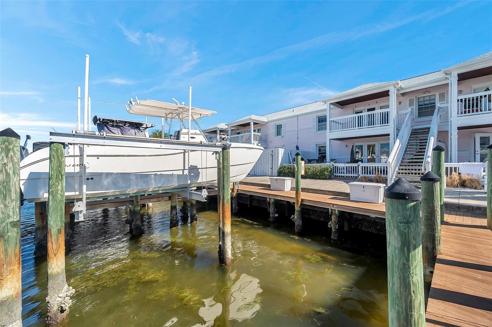 Image 33 of 56 For 5175 Coquina Key Drive Se D