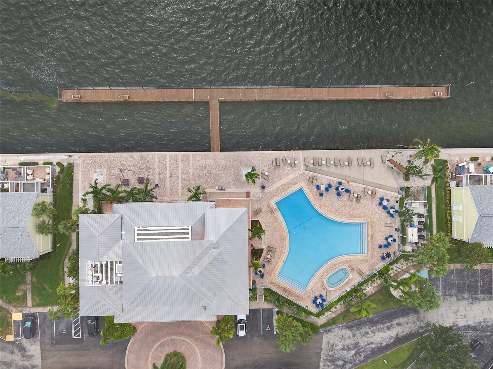 Image 44 of 56 For 5175 Coquina Key Drive Se D