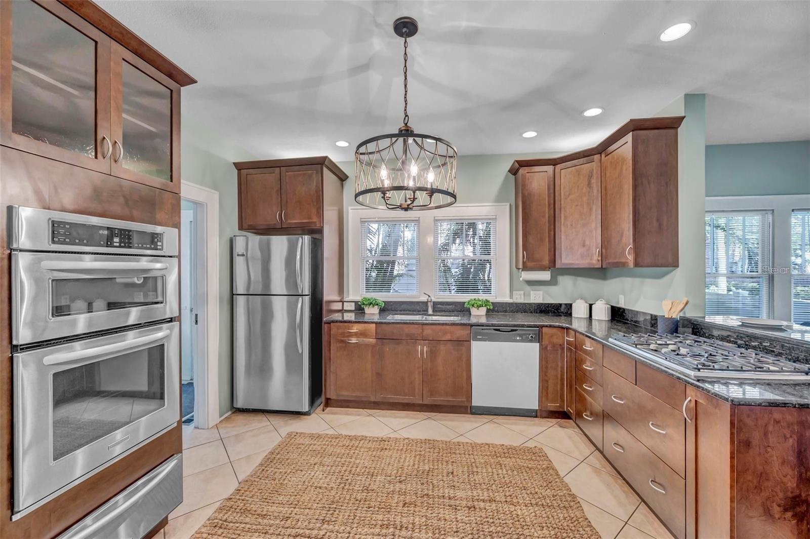 Image 11 of 30 For 455 13th Avenue Ne