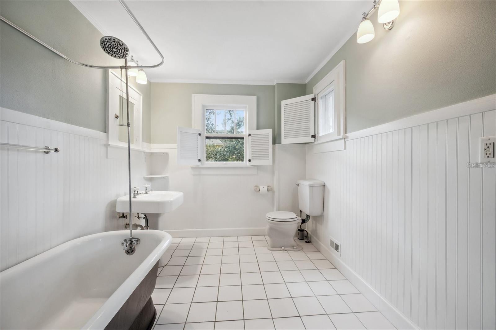 Image 25 of 30 For 455 13th Avenue Ne