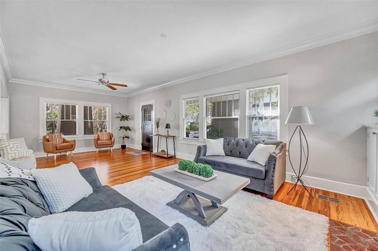Image 6 of 30 For 455 13th Avenue Ne