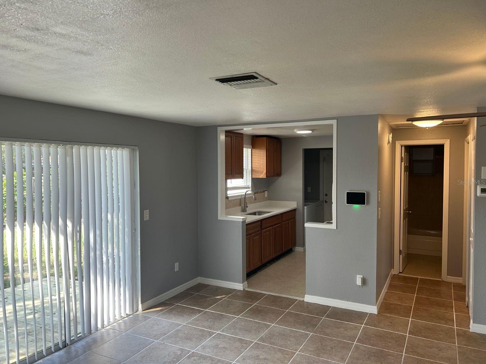 Image 4 of 16 For 5116 Kirkland Ave