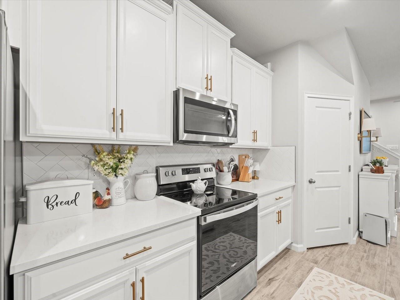 Image 12 of 49 For 5513 Brooklet Woods Drive