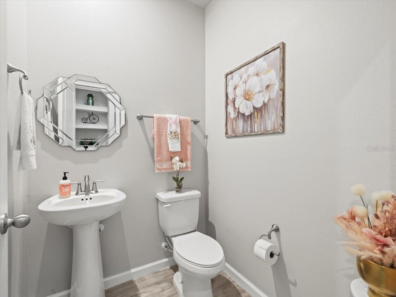 Image 36 of 49 For 5513 Brooklet Woods Drive