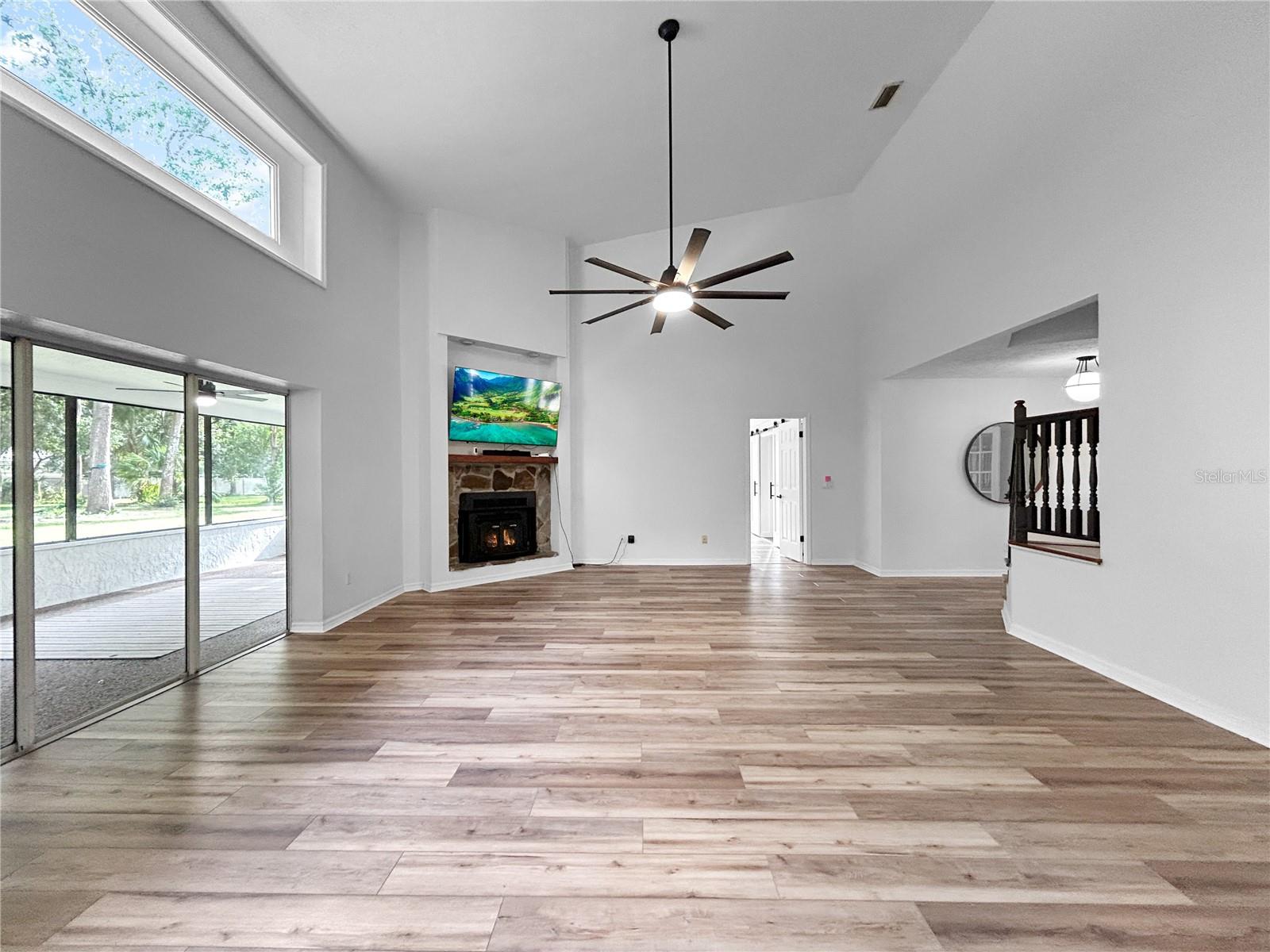 Image 9 of 43 For 11505 Mellow Creek Lane