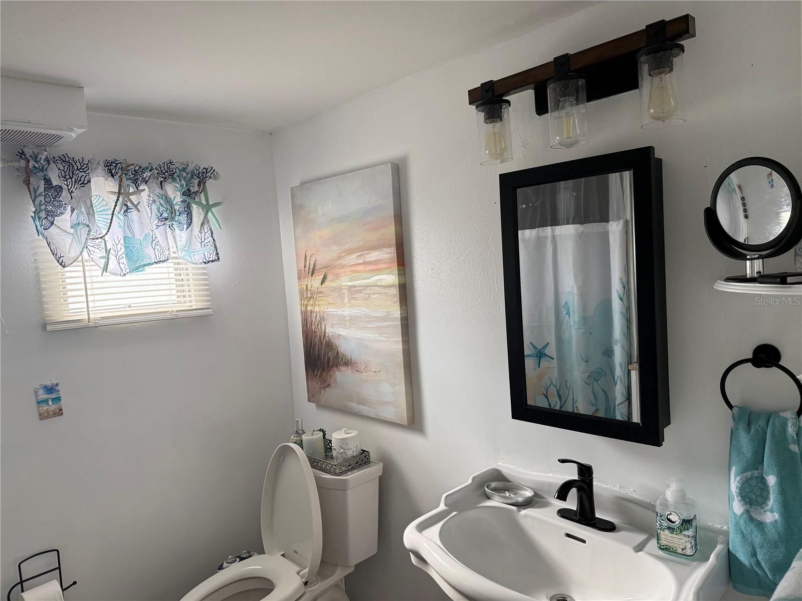 Image 4 of 8 For 8678 44th Avenue N 62
