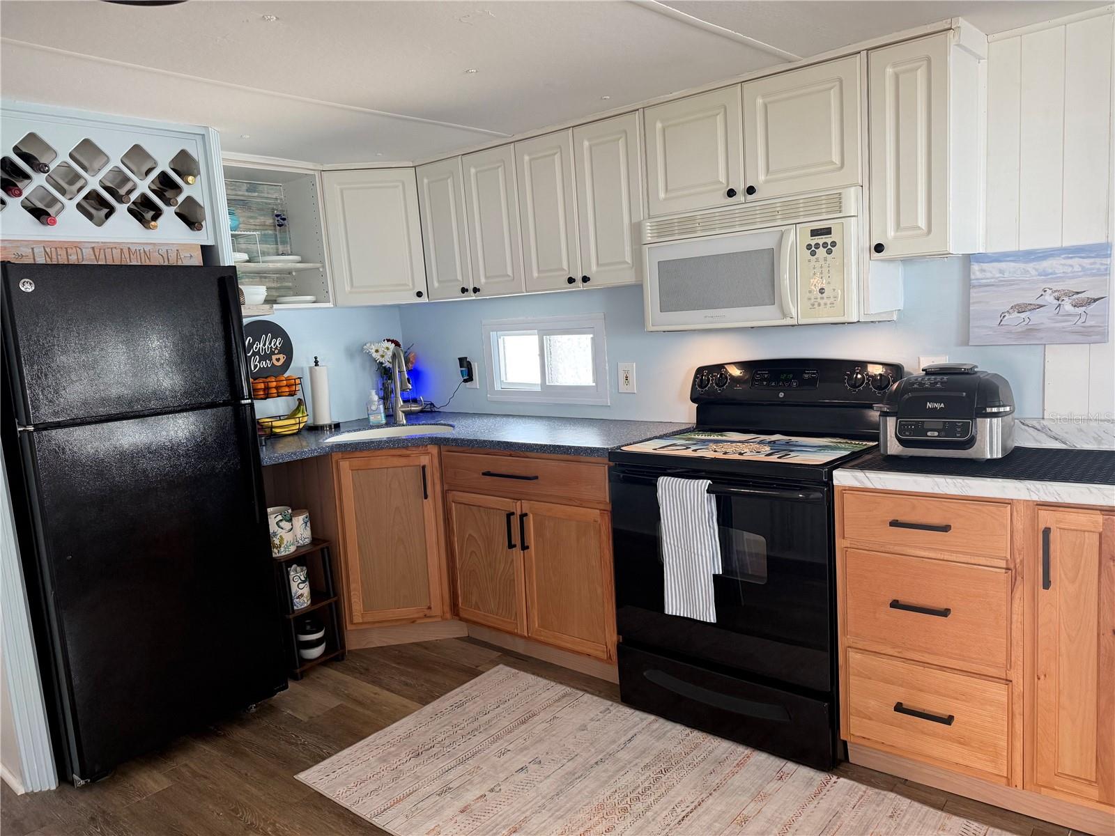 Image 6 of 8 For 8678 44th Avenue N 62