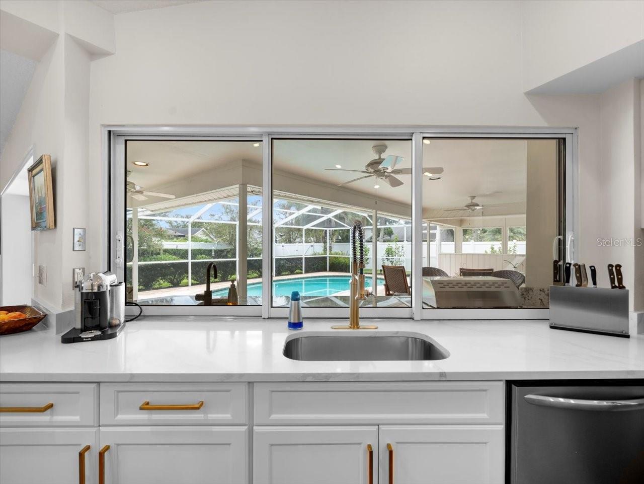 Image 18 of 56 For 13707 Walbrooke Drive