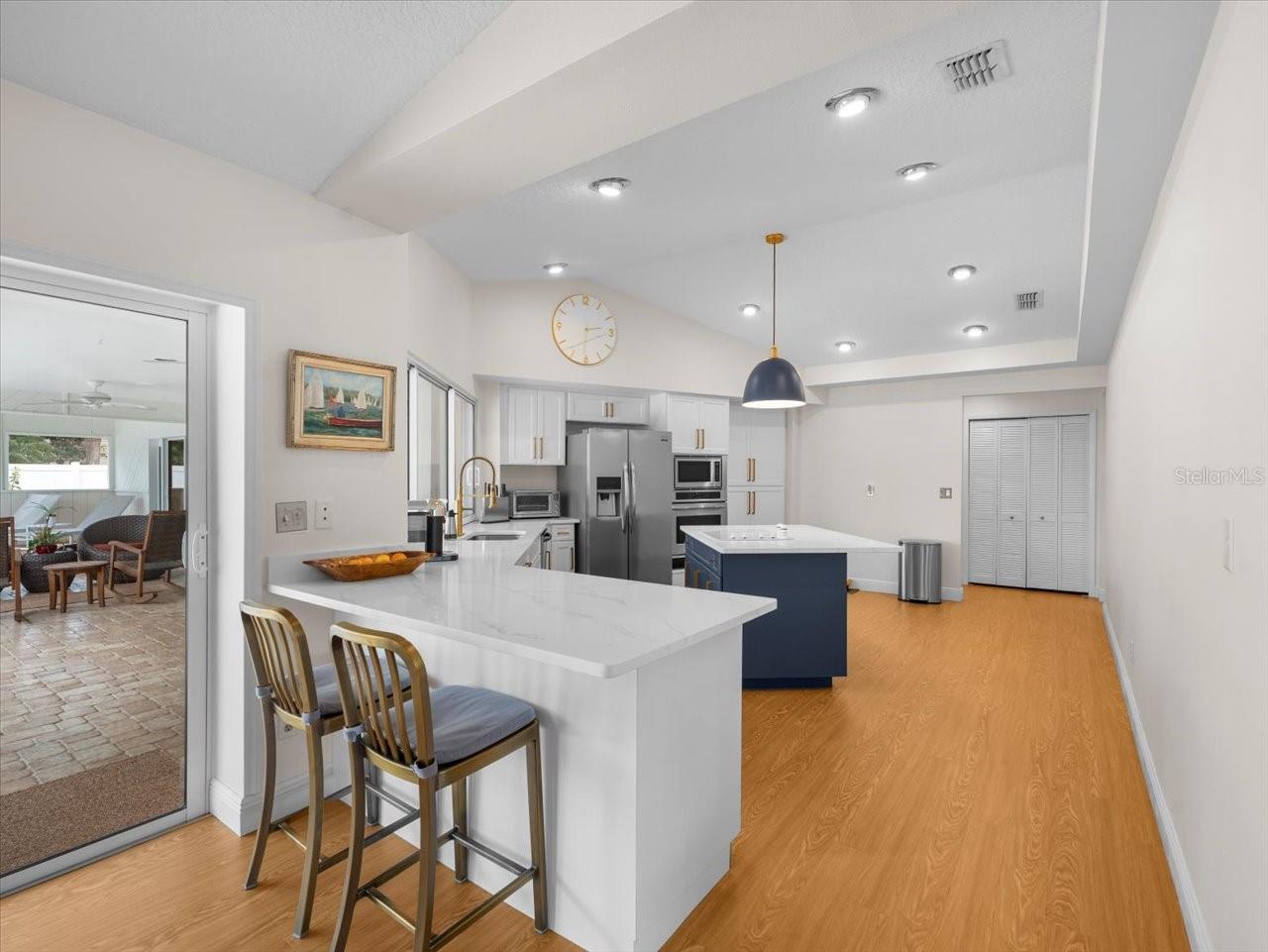 Image 20 of 56 For 13707 Walbrooke Drive