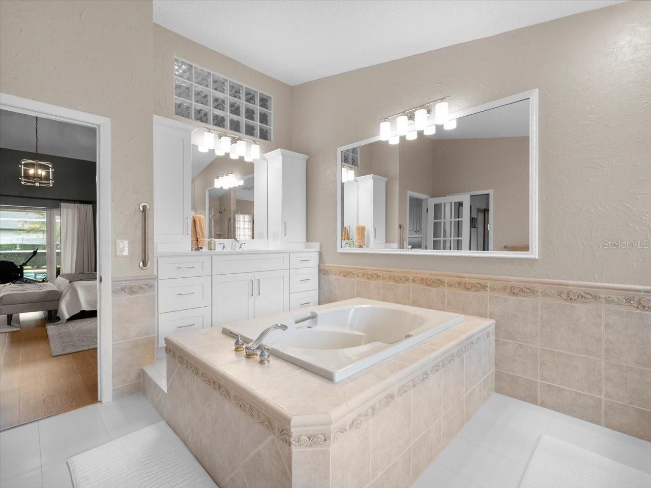Image 34 of 56 For 13707 Walbrooke Drive
