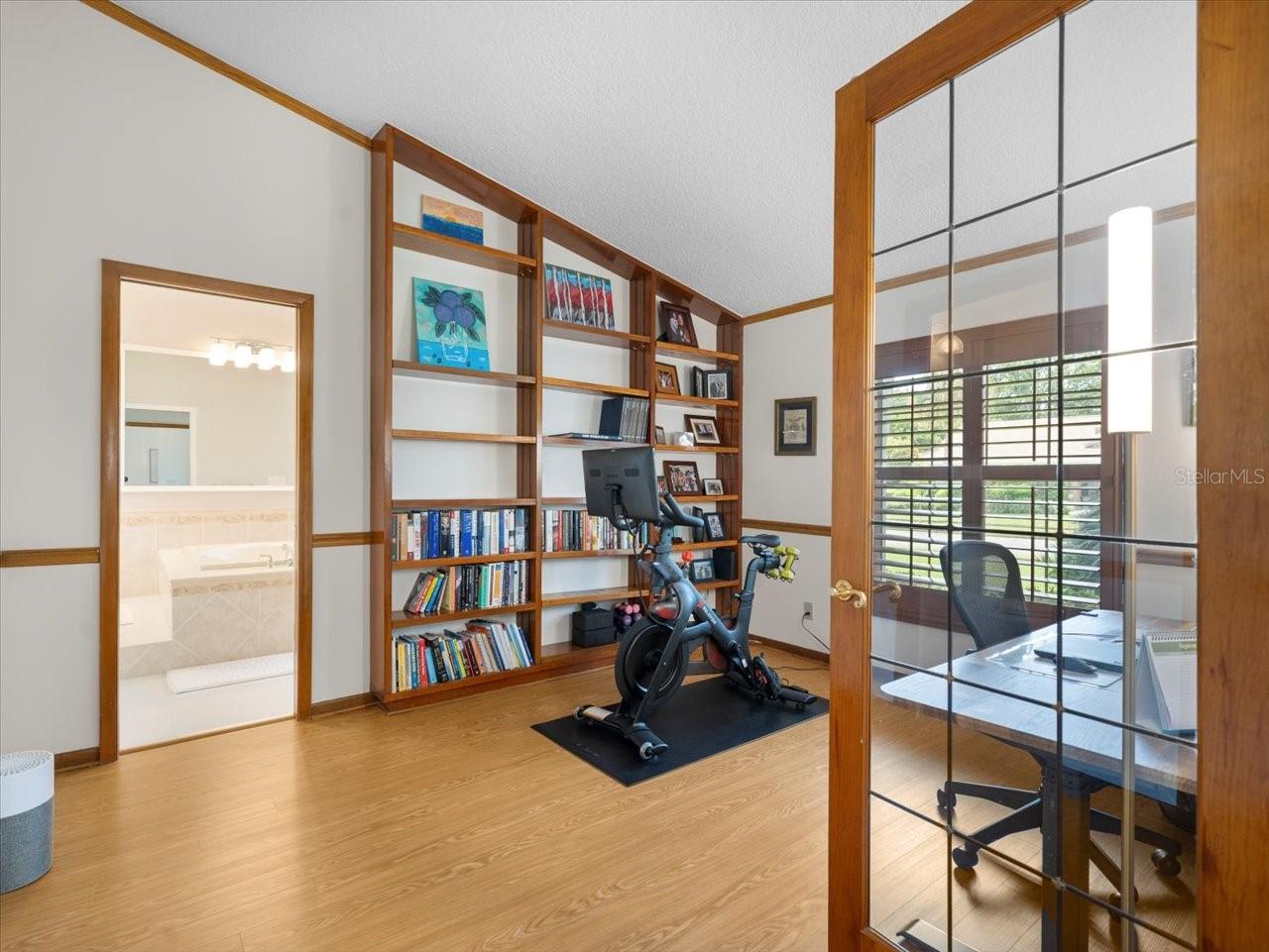 Image 37 of 56 For 13707 Walbrooke Drive