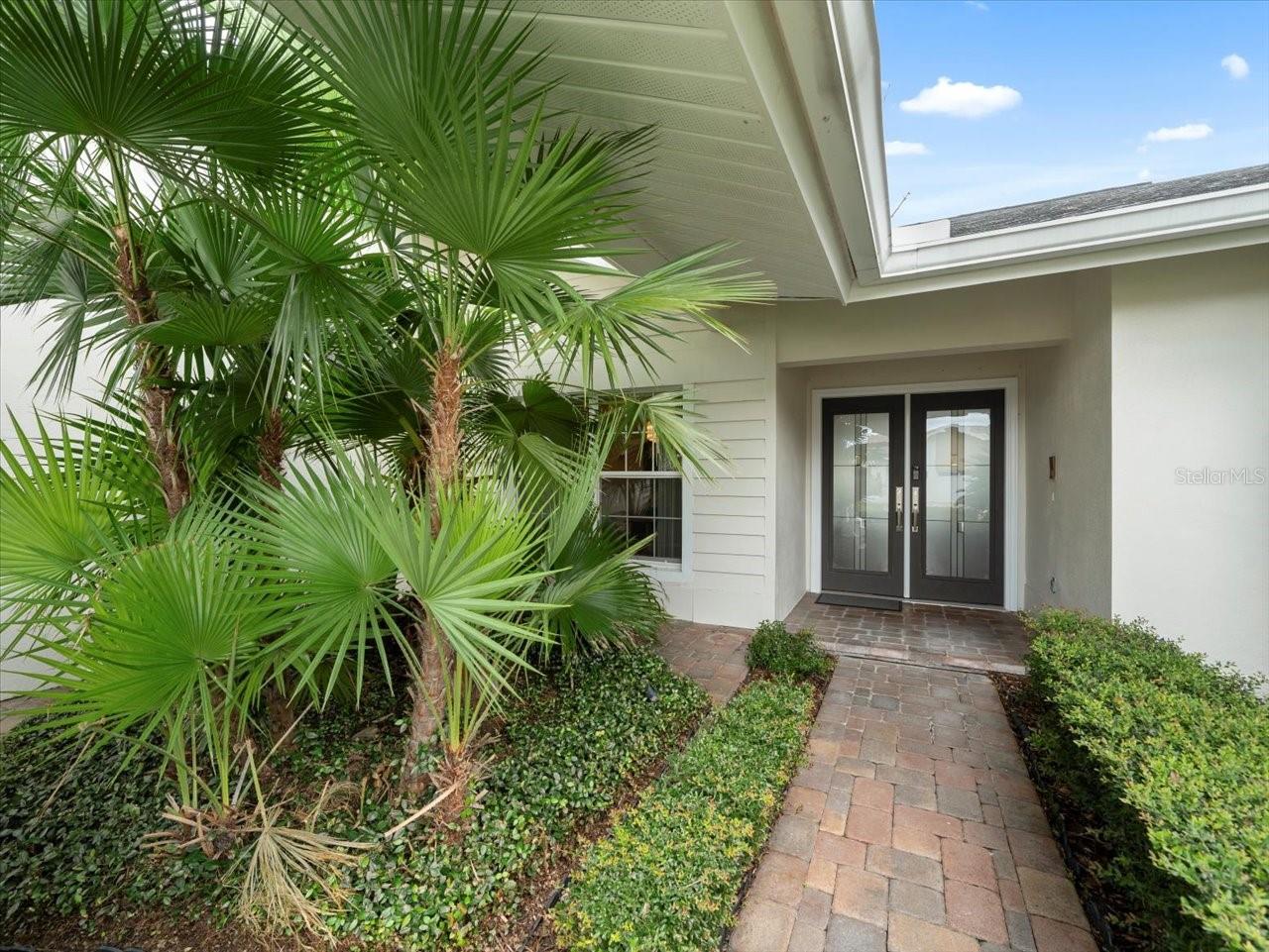 Image 6 of 56 For 13707 Walbrooke Drive