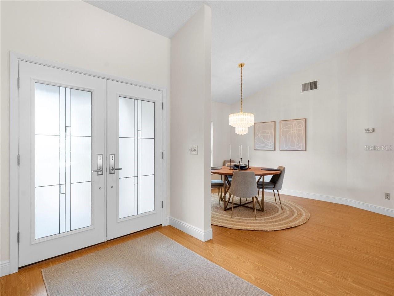 Image 8 of 56 For 13707 Walbrooke Drive