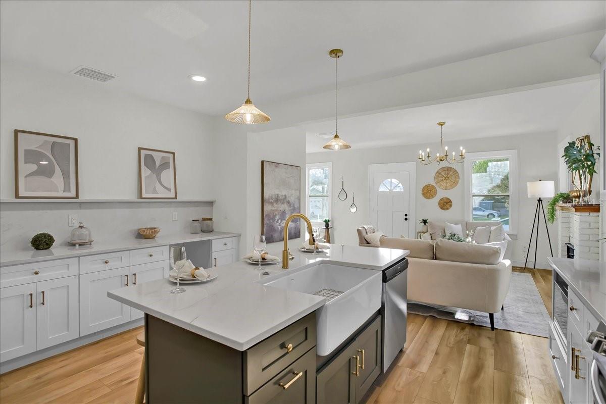 Image 10 of 46 For 217 38th Street N