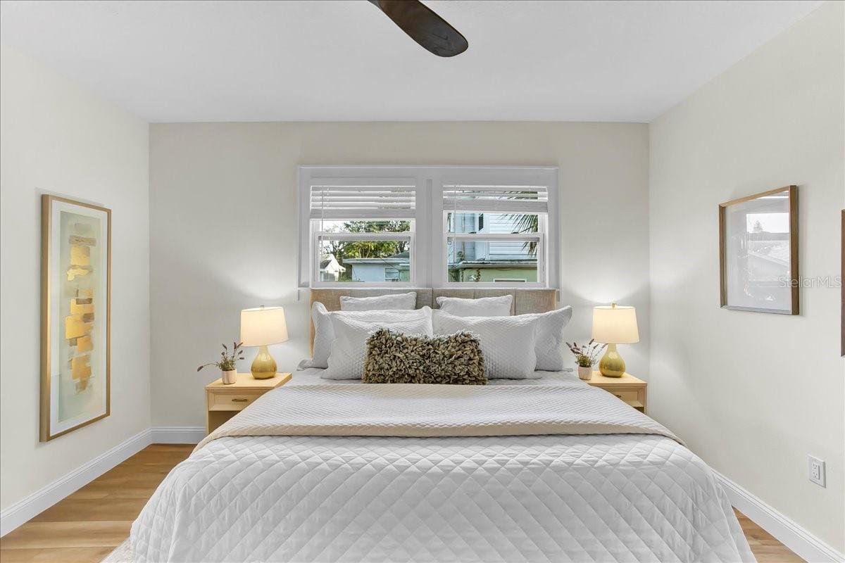 Image 18 of 46 For 217 38th Street N