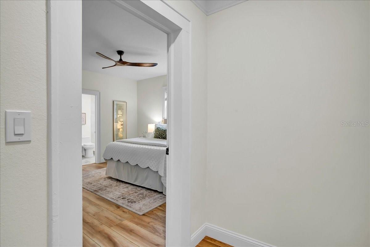Image 22 of 46 For 217 38th Street N